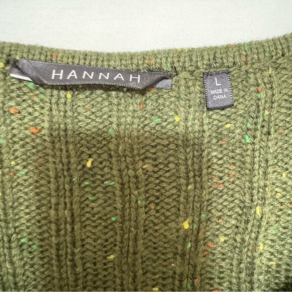 Hannah green confetti cable knit sweater. - Picture 3 of 8